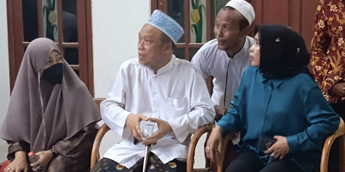 Turut Berbelasungkawa, Wabup Mimik Sambangi Masjid Ponpes Al Khoziny Sidoarjo Yang Ambruk