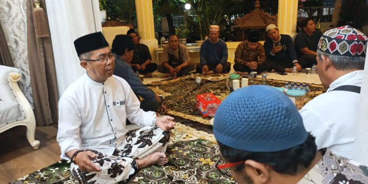 Wabup Mimik Idayana Gelar Doa Tahlil Tujuh Hari untuk Korban Ambruknya Mushola Ponpes Al Khoziny