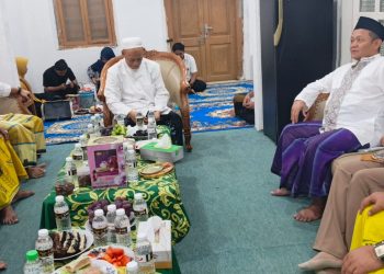 Wabup Sidoarjo Hj. Mimik Idayana dan DPP Golkar Serahkan Bantuan Tunai ke Ponpes Al Khoziny Pasca Ambruknya Mushola