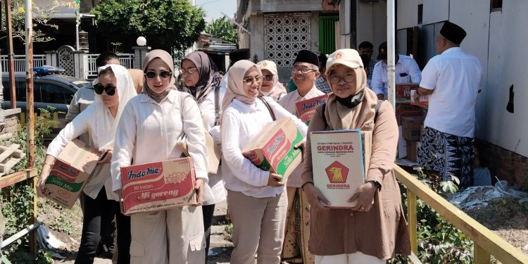 Peduli Kemanusiaan, DPC Gerindra Sidoarjo Salurkan Bantuan Korban Ponpes Al Khoziny