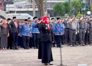 Wakil Bupati Sidoarjo Pimpin Upacara Hari Pahlawan di Taman Makam Pahlawan: Kobarkan Semangat Juang 10 November