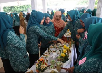 Ketua TP PKK Pasuruan Kagum Kreativitas Peserta Lomba Cipta Menu B2SA: “Pintar Manfaatkan Potensi Lokal”