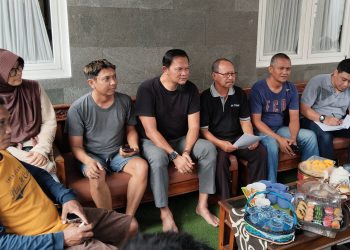 Dua Kali Rapat Dibatalkan Mendadak, Warga Mutiara Regency Tuding Bupati Sidoarjo Abaikan Suara Rakyat