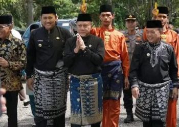 Zulhas Kabulkan Empat Usulan Bupati Merangin di Paripurna HUT ke-76