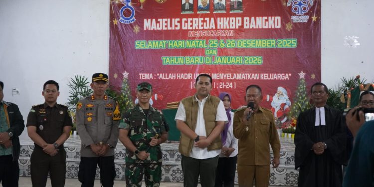 Kunjungi Empat Gereja, Bupati dan Forkopimda Merangin Pastikan Perayaan Natal Berlangsung Aman