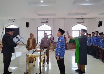 Perkuat Layanan Publik, Bupati M. Syukur Lantik 105 Jabatan Fungsional