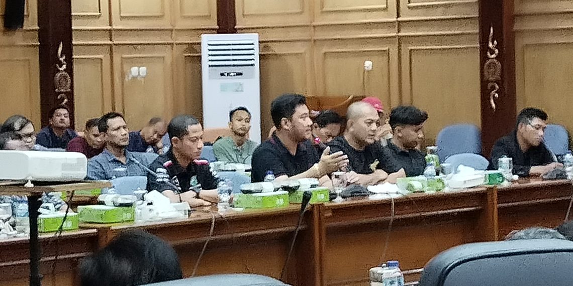 Hearing DPRD Sidoarjo Terkait Makam di Istana Mentari Deadlock, Polemik Hukum dan Kemanusiaan Mengemuka
