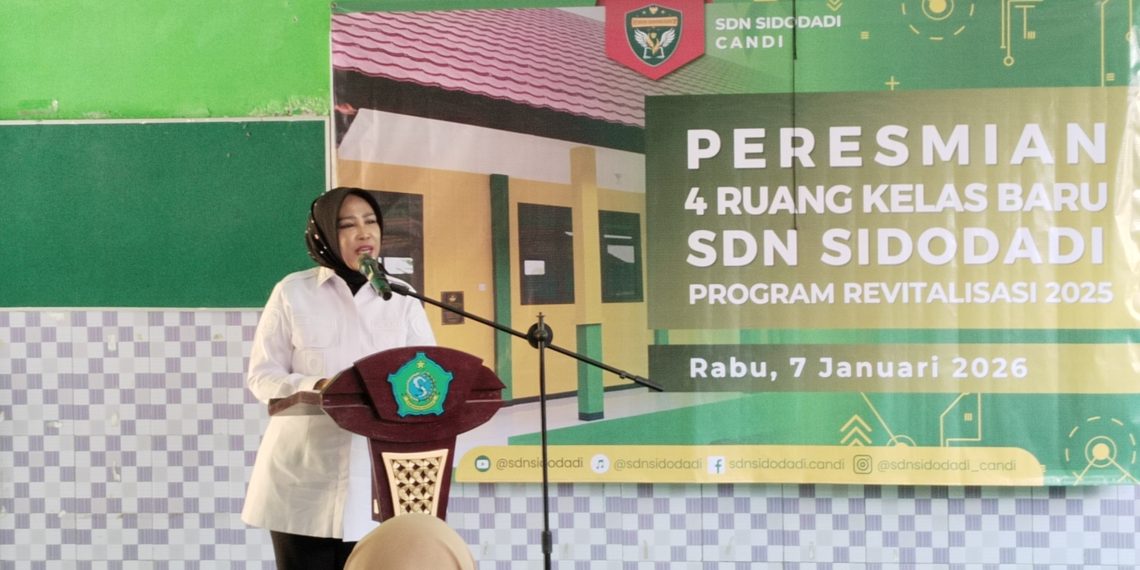 Revitalisasi Pendidikan Digenjot, Wabup Mimik Resmikan Empat RKB SDN Sidodadi