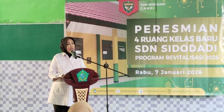 Revitalisasi Pendidikan Digenjot, Wabup Mimik Resmikan Empat RKB SDN Sidodadi